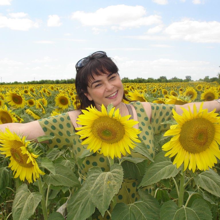 Mon Amour - 35 години красота и елегантност