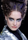 Beauty trends in make-up for Fall/Winter 2010-11 from the Paris Couture fashion shows