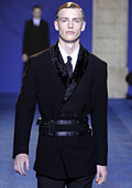 Versace For Men AUTUMN/WINTER 2011-12: three-dimensional